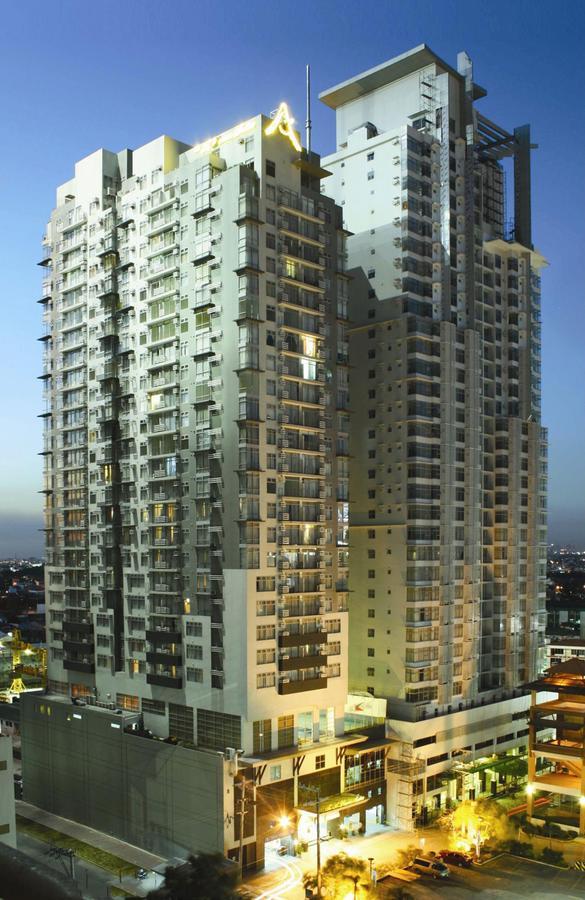Antel Serenity Suites At Poblacion Makati Makati City Exteriér fotografie